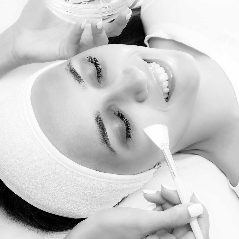 Peeling du visage au Luxembourg chez Medic Estet